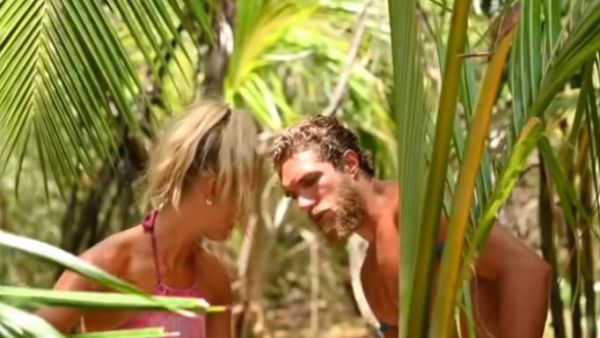 Survivor: Νέο ζευγάρι στον Άγιο Δομίνικο; – Τι τρέχει με την Ελένη και τον Κόρομι