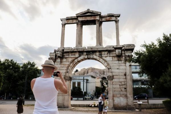 Κοροναϊός: Χαμηλά τα κρούσματα στην Αττική – Η κατανομή στο Λεκανοπέδιο