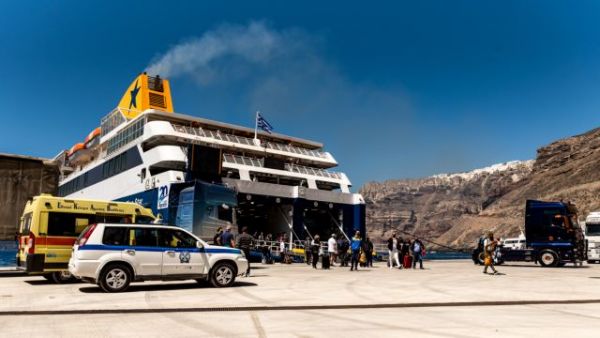 Απεργία ναυτεργατών: Στη δικαιοσύνη προσέφυγαν οι ακτοπλόοι