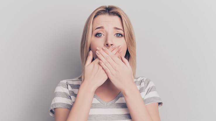 Επιστήμονες βρήκαν λύση για τον λόξιγκα – Ποιο αντικείμενο αποδεικνύεται σωτήριο