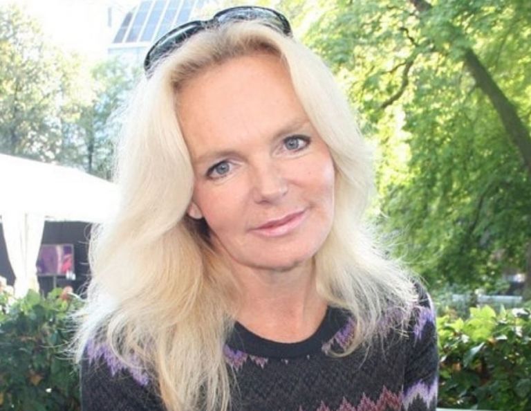 Λουσίντα Ράιλι: Έφυγε από τη ζωή η αγαπημένη συγγραφέας