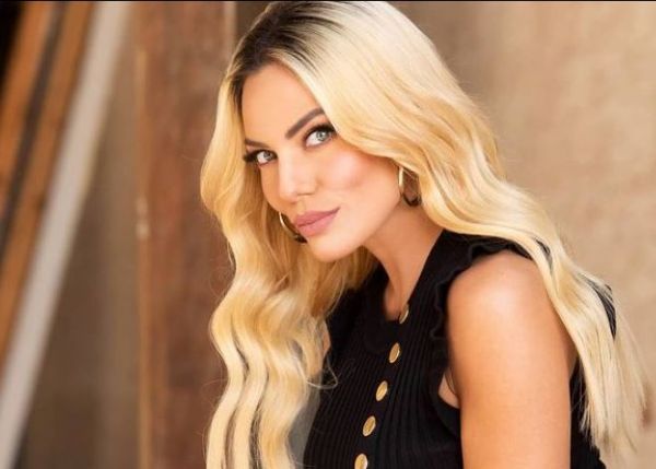 Ιωάννα Μαλέσκου: Δεν μπόρεσε να κρύψει τη συγκίνησή της στον αέρα της εκπομπής της