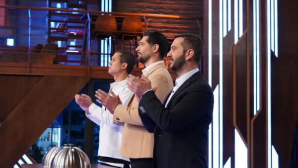 MasterChef Τελικός: Δείτε τους κριτές να… χορεύουν Μάικλ Τζάκσον στο πλατό