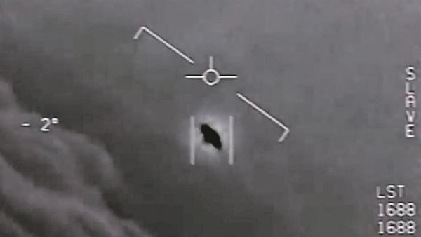 Ανοίγουν οι απόρρητοι φάκελοι των UFO