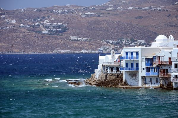 Μύκονος: Απίστευτες αποκαλύψεις για τη μαφία της κοκαΐνης – Το σχέδιο της ΕΛ.ΑΣ για τα κορονοπάρτι
