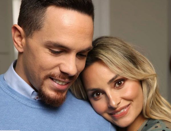 Λευτέρης Πετρούνιας – Βασιλική Μιλλούση: Βάφτισαν τις κόρες τους και αυτοί ήταν οι νονοί