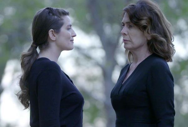 Κατερίνα Διδασκάλου: Λέει «αντίο» στις «Άγριες Μέλισσες» από την παραλία