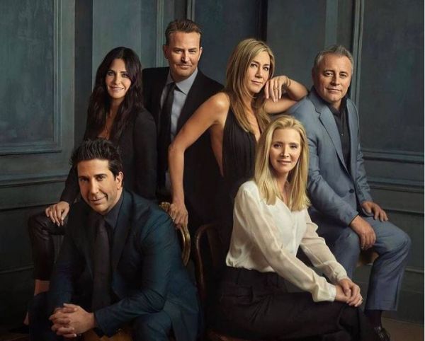 Friends The Reunion: Τα Φιλαράκια συγκίνησαν και το ελληνικό Twitter