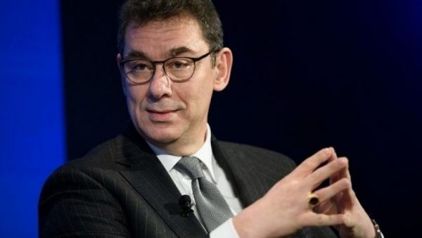 Αλμπέρτ Μπουρλά: Η οργάνωση των εμβολιασμών στην Ελλάδα ήταν καλύτερη από τις ΗΠΑ