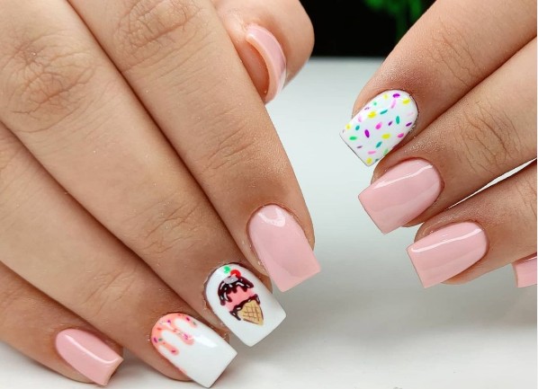 #Icecreamnails: Το μανικιούρ που θα σε κάνει να… γλείφεις τα δάχτυλά σου!
