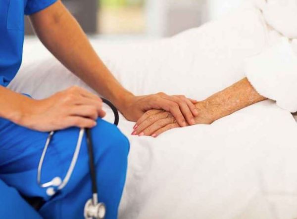 Έρευνα: Οι καύσωνες αυξάνουν την επιθετικότητα των ασθενών στα ψυχιατρεία