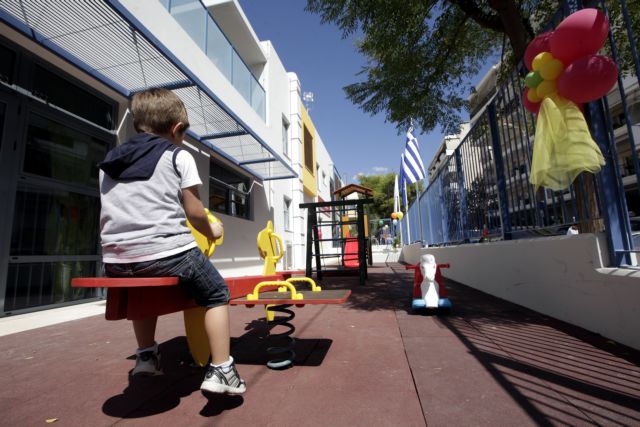 Κρήτη: Μήνυση σε αρνήτρια βρεφονηπιοκόμο που αρνείται να κάνει self test