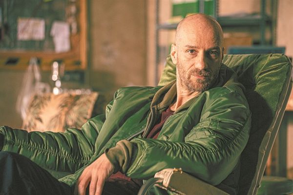 Νικόλας Παπαγιάννης: Αποκαλύπτει τη συνέχεια του ρόλου του στον «Σιωπηλό Δρόμο»