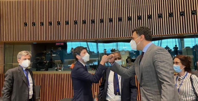 Κικίλιας: Μόνο με κοινό πλαίσιο η αντιμετώπιση της πανδημίας μπορεί να είναι επιτυχής