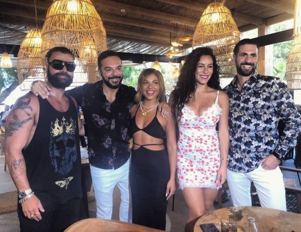 Tριαντάφυλλος: Χαμός στα γενέθλιά του – Όλοι οι πρώην Survivors ήταν εκεί