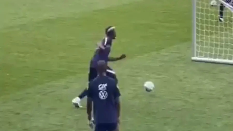 To απίθανο «τυφλό» κοντρόλ του Πογκμπά