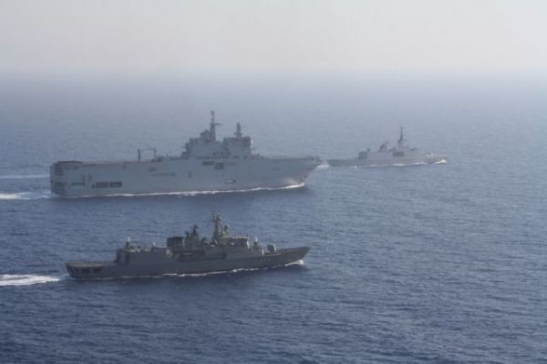 Μαύρη Θάλασσα – Βρετανία: Διαβαθμισμένα έγγραφα του υπ. Άμυνας βρέθηκαν σε… στάση λεωφορείου!