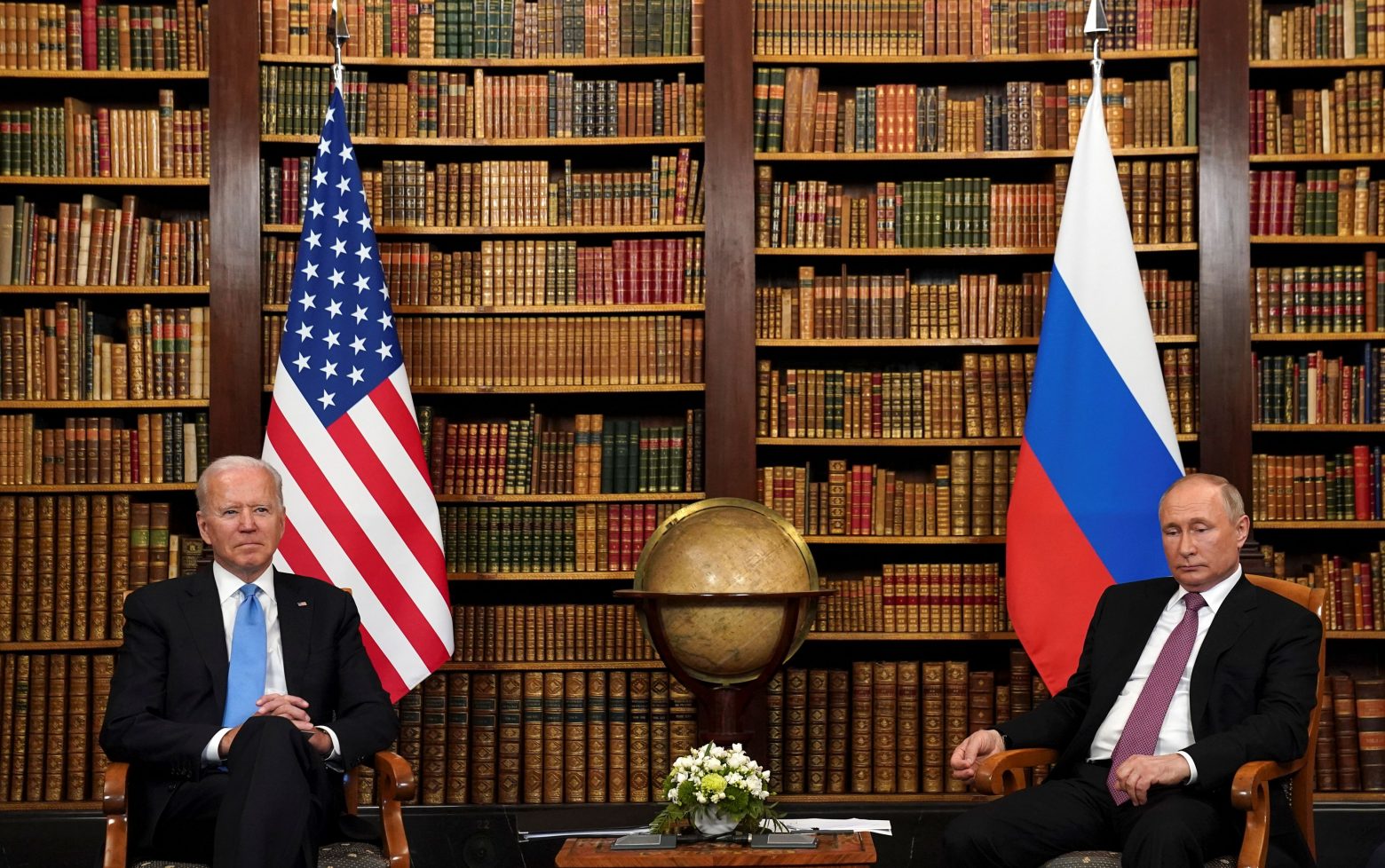 Συνάντηση Μπάιντεν - Πούτιν: Γιατί κράτησε λιγότερο από το αναμενόμενο