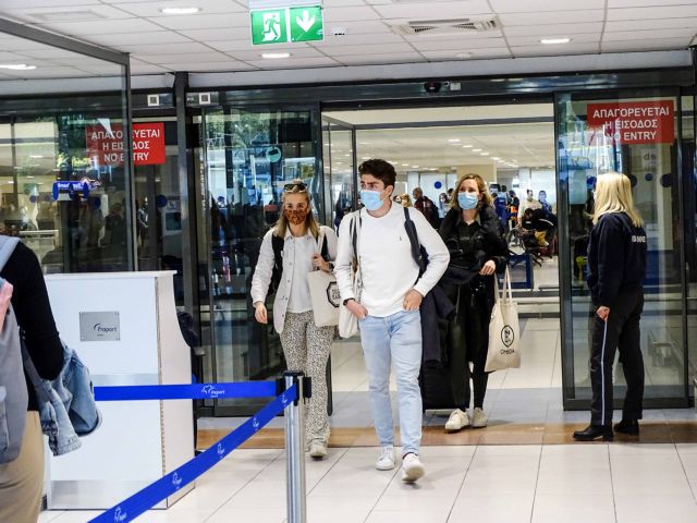 Νησιά του Νοτίου Αιγαίου: 527 διεθνείς πτήσεις και 63.761 τουρίστες τον Μάιο