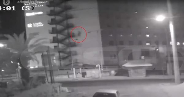Συγγρού: Βουτιά θανάτου από τον 8ο όροφο -Κόβει την ανάσα το βίντεο ντοκουμέντο