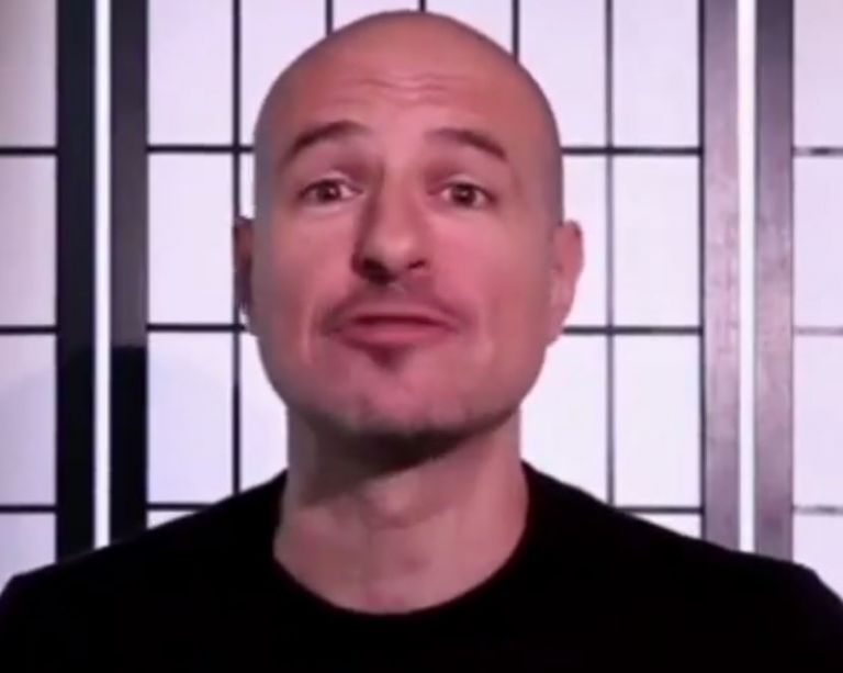 Σίλας Σεραφείμ: H #κεφτεδοκτονία που πυρπόλησε το διαδίκτυο