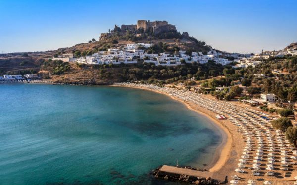 Ρόδος: Πέθανε η 18χρονη τουρίστρια μετά από πτώση από ταράτσα βίλας