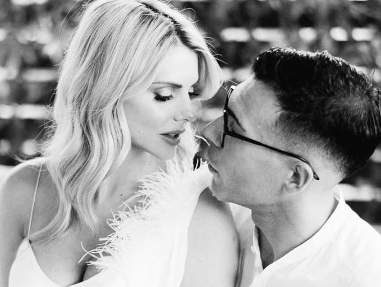 Κώστας Σλούκας: «Έσπασε τα ρολόγια» στο γλέντι του γάμου του