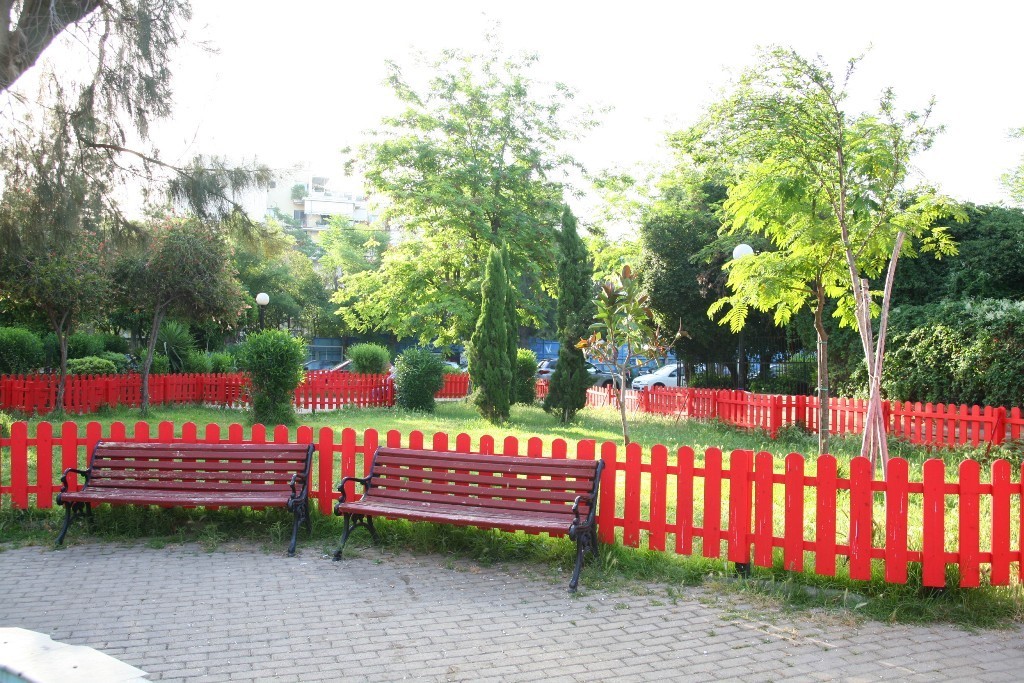 Αναπλάσεις πρασίνου από τον Δήμο Πειραιά