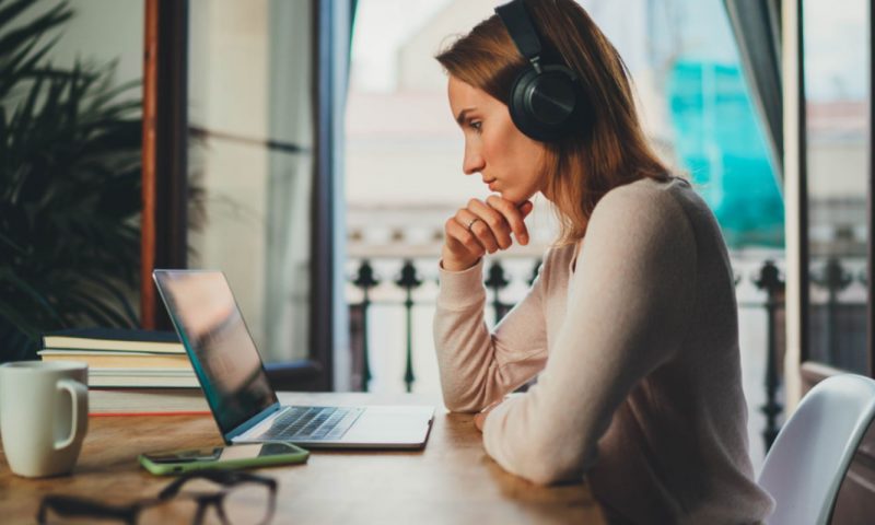 Βουλή: Ψηφίσθηκε επί της αρχής το σ/ν για την τηλεργασία