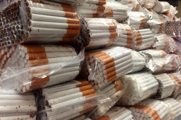 Πέλλα: Κατασχέθηκαν 9.240 λαθραία πακέτα τσιγάρων και πάνω από 18 κιλά λαθραίου καπνού
