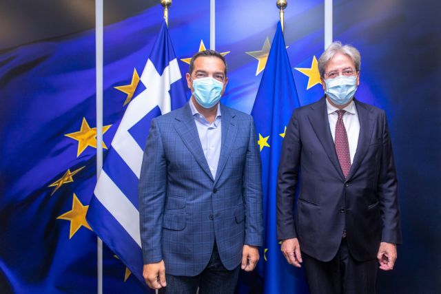 Τσίπρας στη Σύνοδο των Σοσιαλιστών: Να μην αφήσουμε τις συντηρητικές δυνάμεις να γυρίσουν την Ευρώπη στη λιτότητα