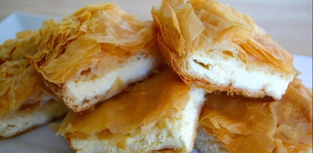 Πανεύκολη, «τσαλακωτή» τυρόπιτα