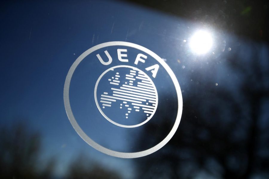 H UEFA αλλάζει τον κανονισμό για το χέρι στο Euro