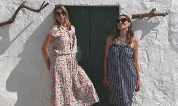 My Greece: Δέσποινα Βανδή και Έρρικα Πρεζεράκου στις όμορφες Κυκλάδες