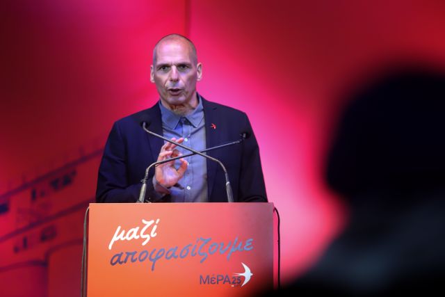 Βαρουφάκης για εμβόλιο και φάρμακα: Να μπει τέλος στο μονοπώλιο της πατέντας