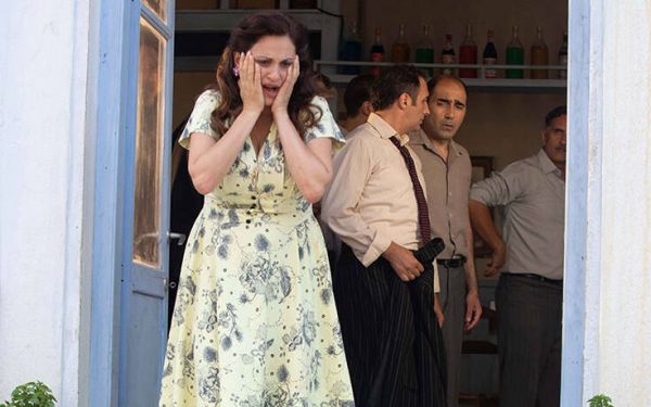 Άγριες Μέλισσες: Αγωνία για την τύχη της Βιολέτας