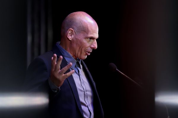 Βαρουφάκης κατά Ούρσουλα φον ντερ Λάιεν: H πιο αποτυχημένη πρόεδρος στην ιστορία της Επιτροπής