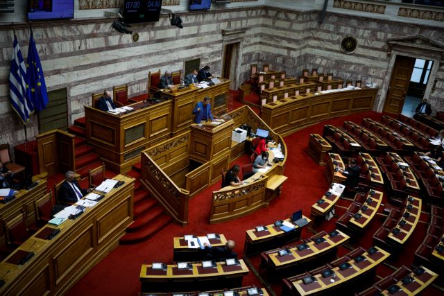 Εργασιακά: Προβληματισμός από την γαλάζια βουλευτή Άννα Ευθυμίου – «Η ελαστικοποίηση δεν φέρνει επενδύσεις»