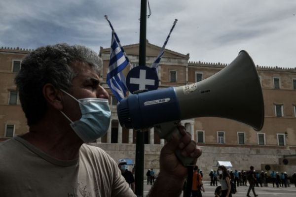 Εργασιακά: Σε θέσεις μάχης Χατζηδάκης, κόμματα και συνδικάτα ενόψεις της απεργίας της Πέμπτης