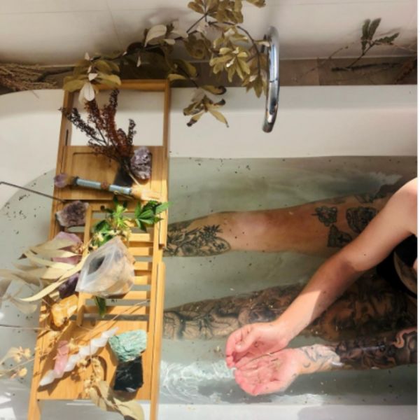 5 τρόποι για να απαλλαγείτε από την αρνητική ενέργεια στο σπίτι σας