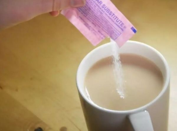 Τρία τεχνητά γλυκαντικά μπορεί να επιφέρουν βλαβερές αλλαγές σε υγιή βακτήρια του εντέρου