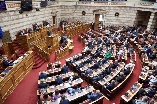 Εργασιακό: Με τις 158 ψήφους της ΝΔ υπερψηφίστηκε το νομοσχέδιο
