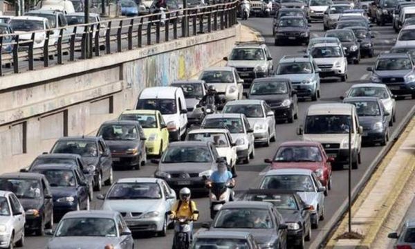 Τροχαίο στην Εθνική Οδό Αθηνών – Λαμίας: Εκτροπή οχημάτων στην έξοδο Σχηματαρίου