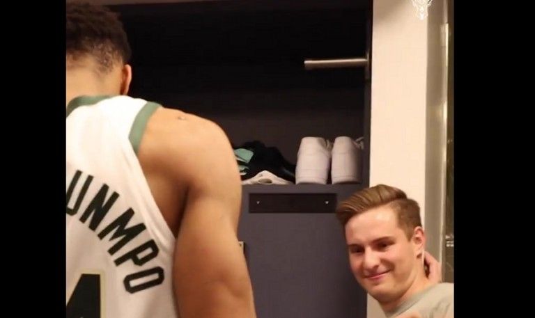 Η κραυγή του Γιάννη και οι πανηγυρισμοί στα αποδυτήρια των Μπακς