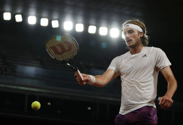 Τσιτσιπάς: «Από τις καλύτερες εμφανίσεις που έχω κάνει στο χώμα του Παρισιού»