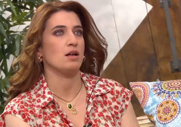 Δανάη Λουκάκη: «Ο τρίτος κύκλος στις Άγριες Μέλισσες μας μεταφέρει στην Ελλάδα της Δικτατορίας»