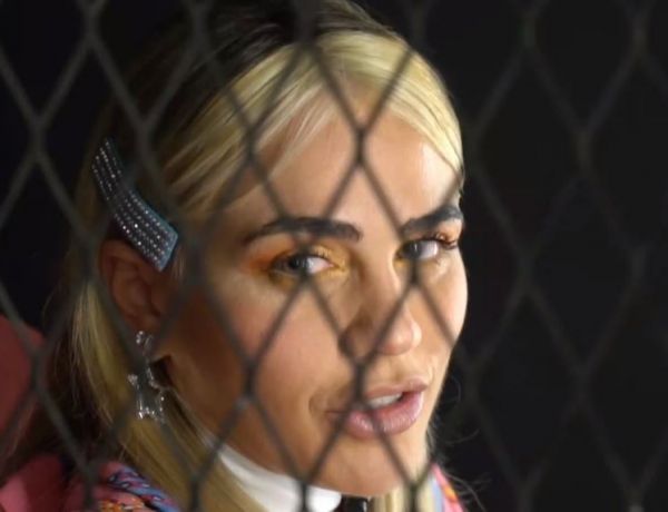 Κόνι Μεταξά: Οι αισθητικές επεμβάσεις και το role playing στο κρεβάτι