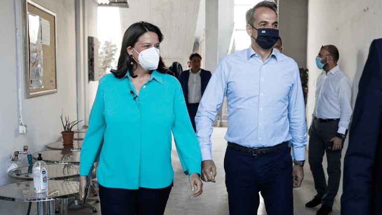 Κεραμέως: Τα σχολεία αυτονομούνται, οι εκπαιδευτικοί αναβαθμίζονται