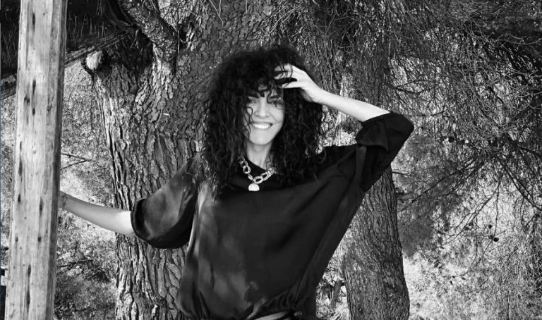 Μαρία Σολομού: Συνεχίζει να απολαμβάνει τις διακοπές της και να τρελαίνει το Instagram