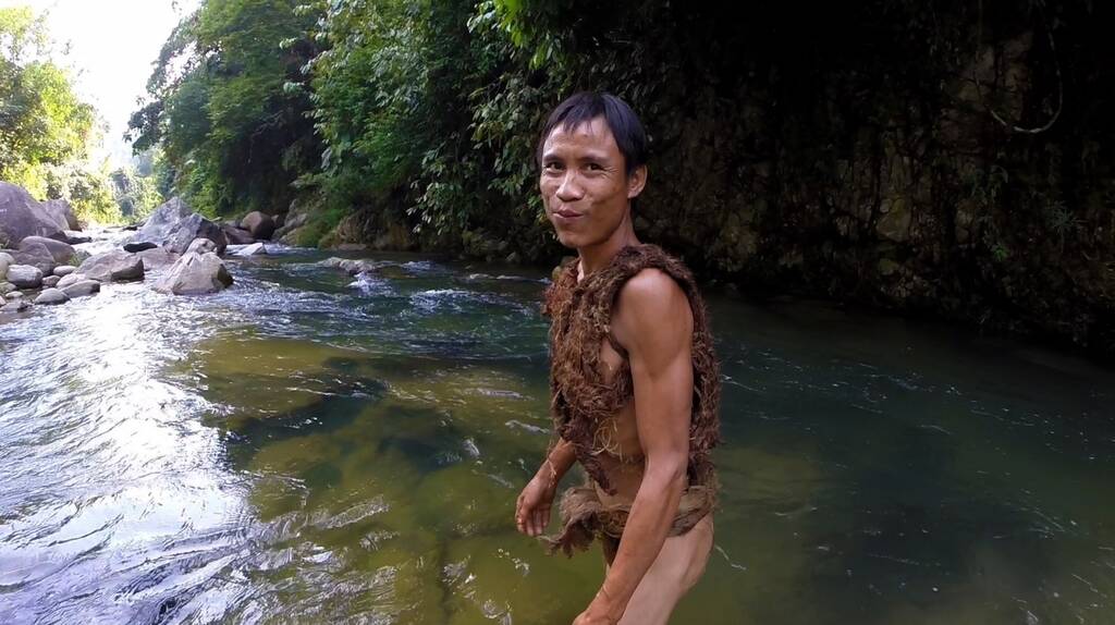Βιετνάμ: Άντρας ζούσε για πάνω από 41 χρόνια στη ζούγκλα